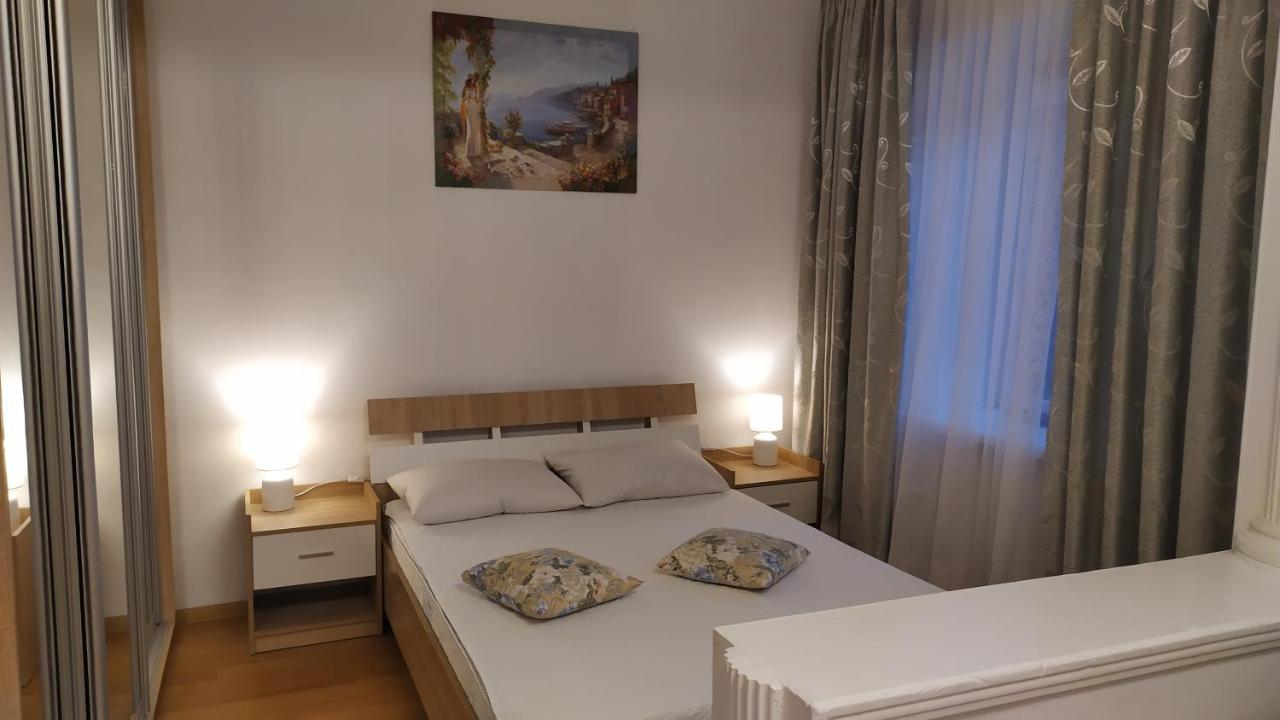 오데사 Loft House 아파트 호텔 외부 사진