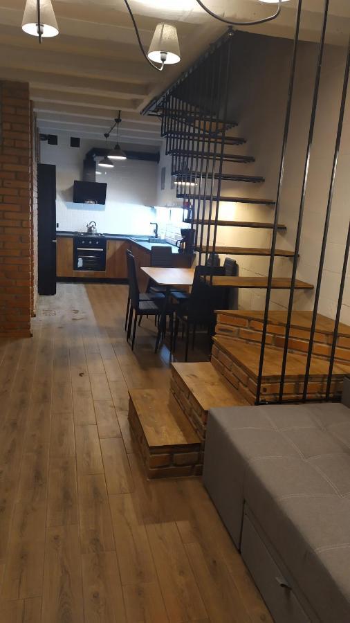 오데사 Loft House 아파트 호텔 외부 사진